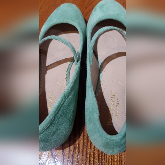 Isaac Mizrahi New York Green Flat Shoes - Picture 5 of 6